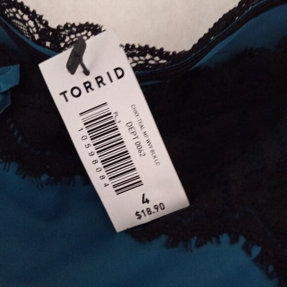 Torrid plus size panties, lot of 3, 3x, 4x - Picture 3 of 10